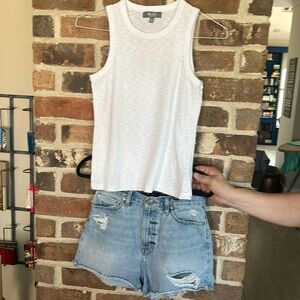 Outfit bundle BDG UO jean shorts and white Marled tank sz 28 medium